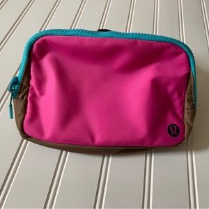 Lululemon Sonic Pink/Cacao/Black Everywhere Belt Bag